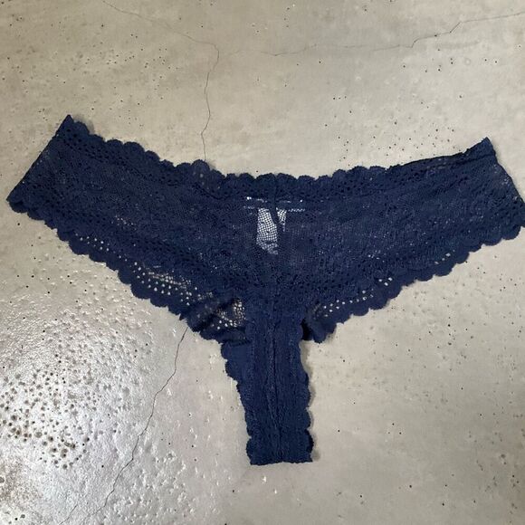 Eberjey Cheeky Lace Thong - Picture 3 of 3